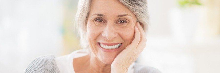 Benefícios de fazer implante dentário